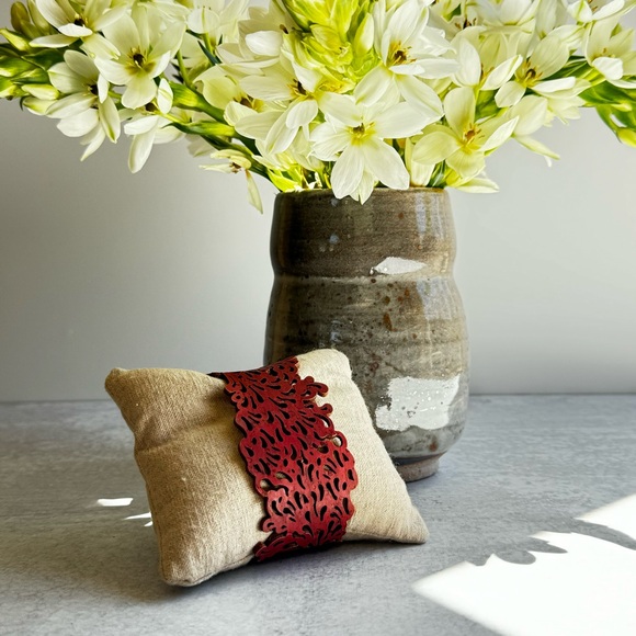 Cork Filigree Reversible Bracelet Magnetic Clasp - Picture 8 of 8